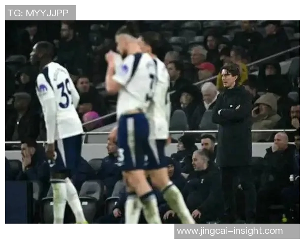 中超激情对决阿森纳与热刺战成平局神奇扑救点燃全场气氛 中超激情对决阿森纳与热刺战成平局神奇扑救点燃全场气氛