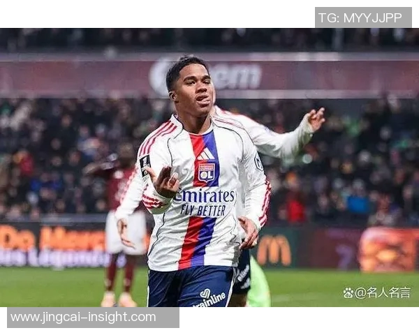 德甲惊喜战报皇马逆转里昂引发全场狂欢时刻 德甲惊喜战报皇马逆转里昂引发全场狂欢时刻