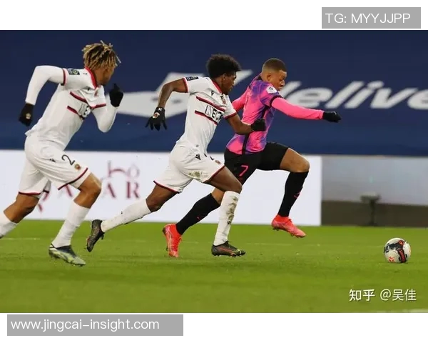 巴黎圣日耳曼完胜AC米兰乌龙球成比赛转折点引发热议