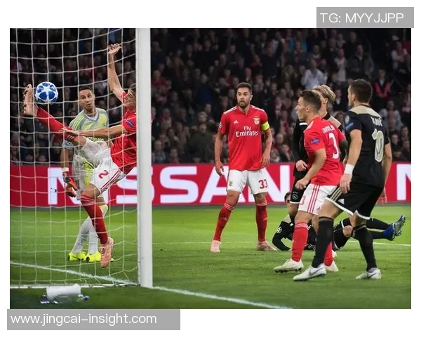 英超激战:本菲卡大胜阿森纳6-2战术解析与全场回顾 英超激战:本菲卡大胜阿森纳6-2战术解析与全场回顾